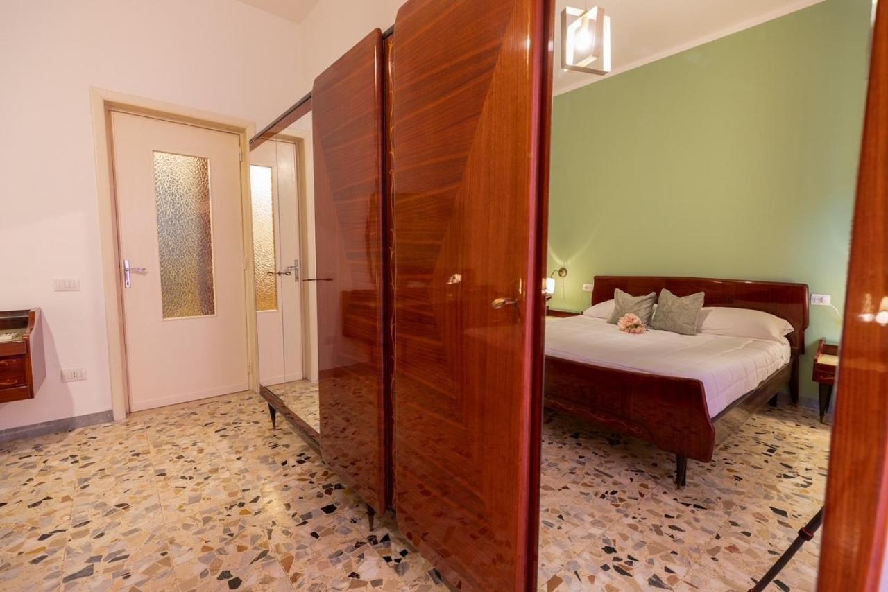 Siviglia 38 Lägenhet Olbia Exteriör bild