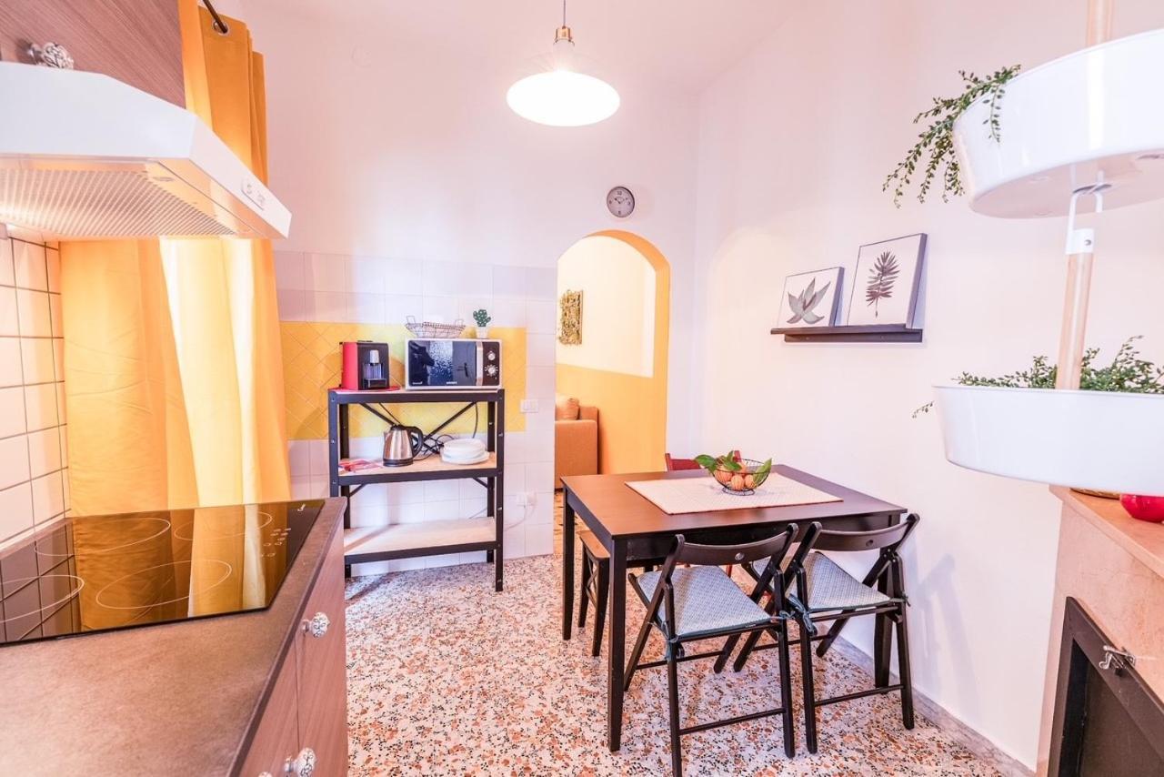 Siviglia 38 Lägenhet Olbia Exteriör bild